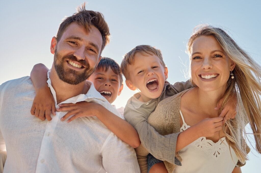 Glückliche Familie in Leonberg